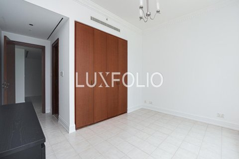 Apartment in Emaar 6 Towers, Dubai Marina, Dubai 2 bedrooms, 159 sq.m. № 46342 - photo 9