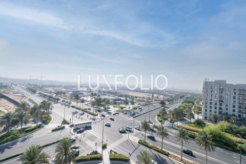 Apartamento en Town Square, Dubai, 3 dormitorios, 131 m², № 46344 - foto 1