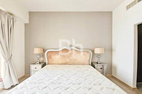 Apartment in Jumeirah Beach Residence, Dubai 2 bedrooms, 129 sq.m. № 56978 - photo 13