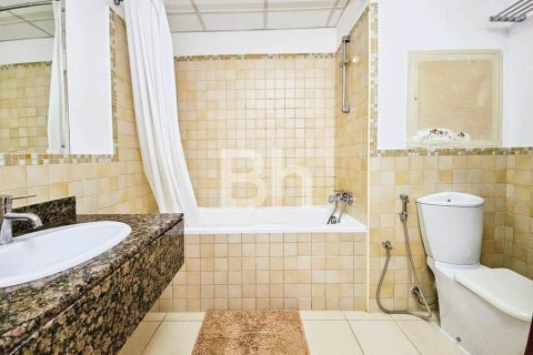 Apartment in Jumeirah Beach Residence, Dubai 2 bedrooms, 129 sq.m. № 56978 - photo 3