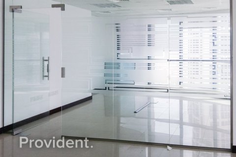 Office in Jumeirah Lake Towers, Dubai № 942 - photo 6