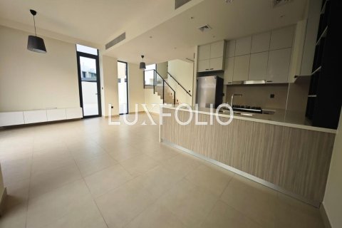 Villa en Dubai Hills Estate, Dubai, 3 dormitorios, 387 m², № 46425 - foto 5