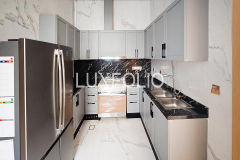 Villa en Dubai Hills, Dubai Hills Estate, Dubai, 5 dormitorios, 810 m², № 46423 - foto 17