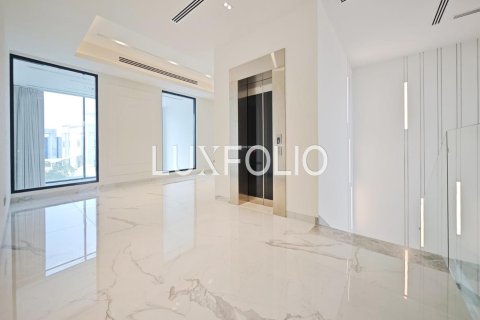 Villa en Dubai Hills, Dubai Hills Estate, Dubai, 5 dormitorios, 810 m², № 46423 - foto 13