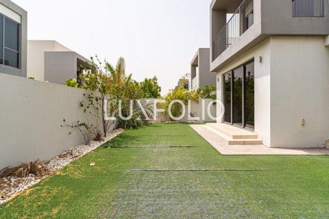Villa in Sidra Villas, Dubai Hills Estate, Dubai 3 bedrooms, 400 sq.m. № 46426 - photo 19