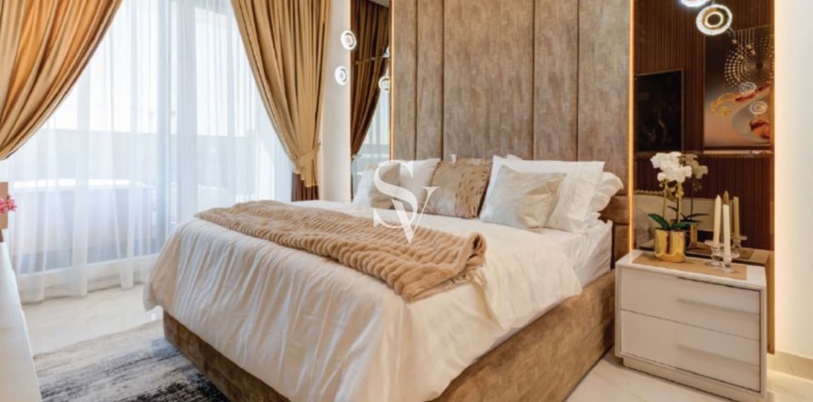 Apartment in Nadd Al Hammar, Dubai 2 bedrooms, 126 sq.m. № 95089