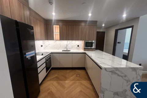 Купить квартиру в Даунтаун Дубай (Даунтаун Бурдж Дубай), Дубай: 1 спальня, 70м², № 75355 - фото 5