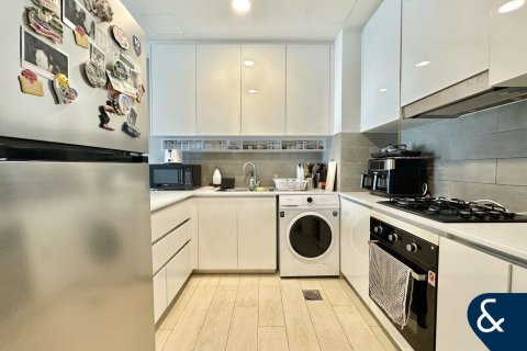 Apartment in Arjan, Dubai 2 bedrooms, 95 sq.m. № 75354 - photo 3