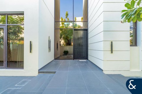 Villa à DAMAC Hills (Akoya by DAMAC), Dubai, 5 chambres, 653 m², № 75351 - photo 15