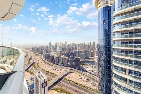 Apartamento en Business Bay, Dubai, 1 dormitorio, 98.1 m², № 41864 - foto 1