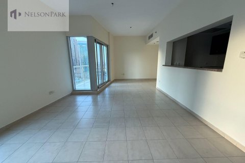 Снять в аренду квартиру в Дубай Марине, Дубай: 1 спальня, 83.6м², № 7432 - фото 2