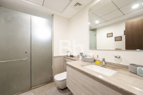 Adosado en Dubai Sports City, Dubai, 4 dormitorios, 332 m², № 24336 - foto 3