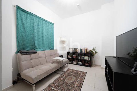 Adosado en Dubai Sports City, Dubai, 4 dormitorios, 332 m², № 24336 - foto 8