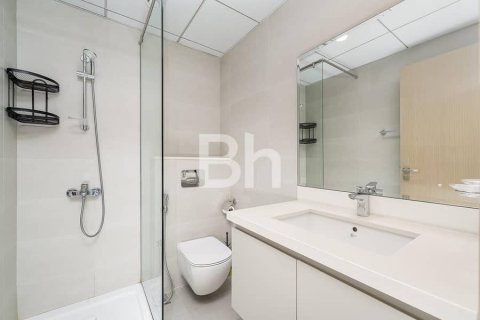 Adosado en Dubai Sports City, Dubai, 4 dormitorios, 275 m², № 24333 - foto 4