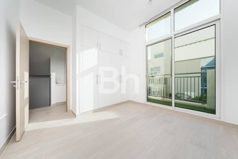 Adosado en Dubai Sports City, Dubai, 4 dormitorios, 275 m², № 24333 - foto 14
