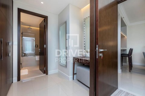 Apartment in The Address Residence Fountain Views, Downtown Dubai (Downtown Burj Dubai), Dubai 1 bedroom, 79 sq.m. № 20427 - photo 17