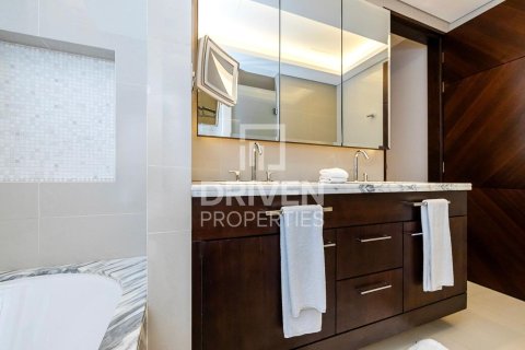 Apartment in The Address Sky View Towers, Downtown Dubai (Downtown Burj Dubai), Dubai 2 bedrooms, 123 sq.m. № 20426 - photo 10
