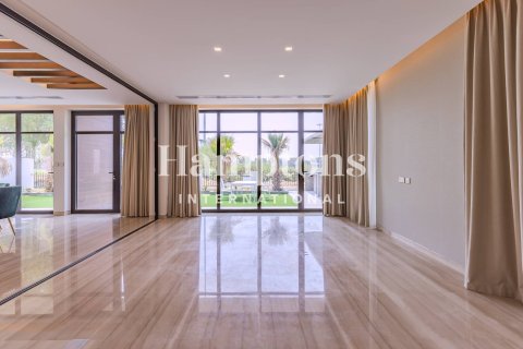 Villa in DAMAC Hills (Akoya by DAMAC), Dubai 5 bedrooms, 575.99860000 sq.m. № 112115 - photo 10