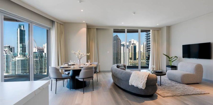 Appartement à Dubai, 2 chambres, 161.67 m², № 4530