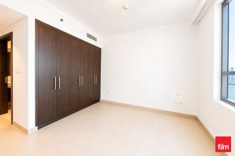 Apartment in Dubai 3 bedrooms, 197.3 sq.m. № 113813 - photo 7