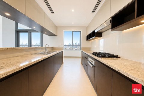 Apartment in Dubai 3 bedrooms, 197.3 sq.m. № 113813 - photo 4