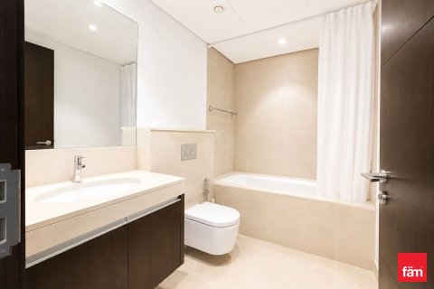 Apartment in Dubai 3 bedrooms, 197.3 sq.m. № 113813 - photo 16