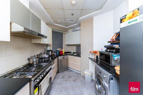 Снять в аренду квартиру в Дубае: 4 спальни, 264м², № 113805 - фото 6