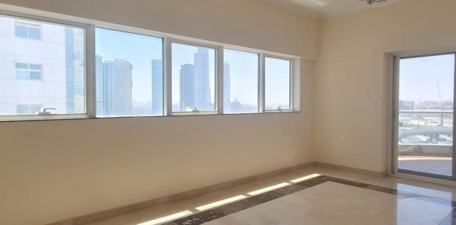 Apartment in Dubai Marina, Dubai 2 bedrooms, 135.9 sq.m. № 113804