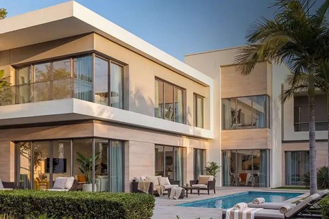 Villa in Dubai Land, Dubai 4 bedrooms, 460 sq.m. № 103394 - photo 5