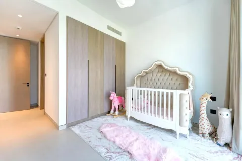 Villa in Tilal Al Ghaf, Dubai 4 bedrooms, 372 sq.m. № 61528 - photo 12