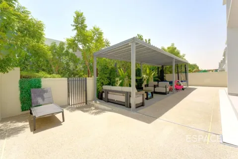 Villa in Tilal Al Ghaf, Dubai 4 bedrooms, 372 sq.m. № 61528 - photo 14