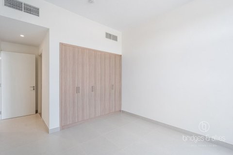 Villa en Dubai, 4 dormitorios, 161.5 m², № 78068 - foto 8