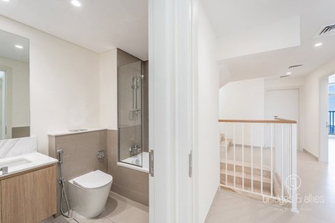 Villa en Dubai, 4 dormitorios, 161.5 m², № 78068 - foto 16