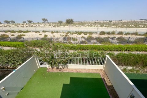 Villa en Dubai Hills Estate, Dubai, 3 dormitorios, 192 m², № 78058 - foto 1