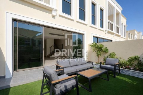 Townhouse in Damac Lagoons, Dubai 4 bedrooms, 144 sq.m. № 143043 - photo 26