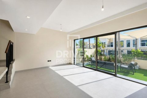 Townhouse in Damac Lagoons, Dubai 4 bedrooms, 144 sq.m. № 143043
