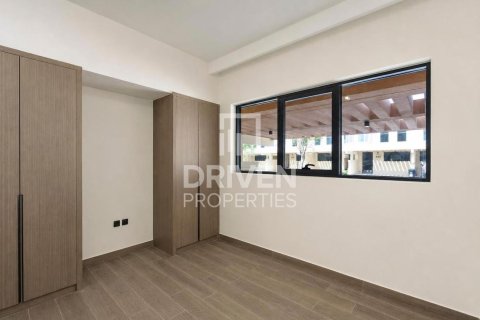 Townhouse in Damac Lagoons, Dubai 4 bedrooms, 144 sq.m. № 143043 - photo 7