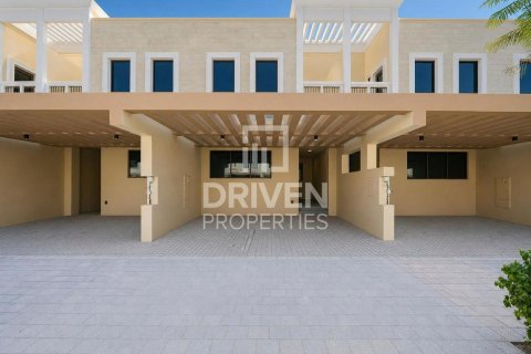 Townhouse in Damac Lagoons, Dubai 4 bedrooms, 144 sq.m. № 143043 - photo 24