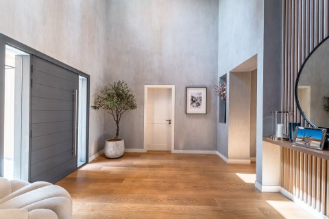 Купить виллу в Дубае: 6 спален, 790м², № 97156 - фото 16