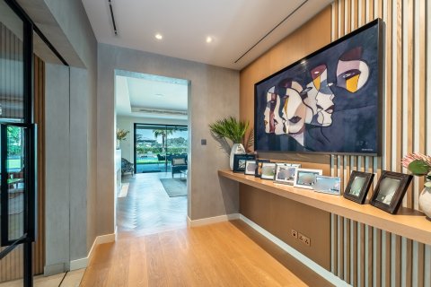 Купить виллу в Дубае: 6 спален, 790м², № 97156 - фото 19