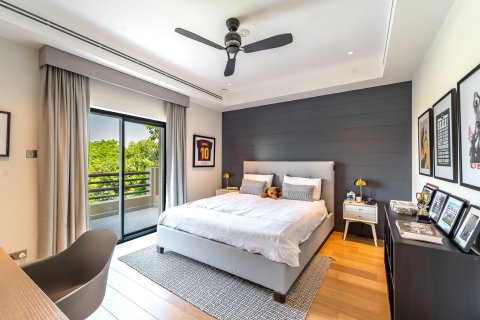 Купить виллу в Дубае: 6 спален, 790м², № 97156 - фото 29