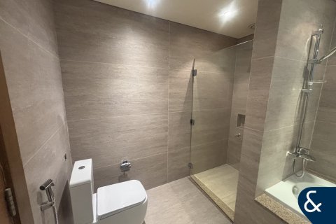 Снять в аренду виллу в North Village, Al Furjan, Дубай: 3 спальни, 301м², № 91450 - фото 17