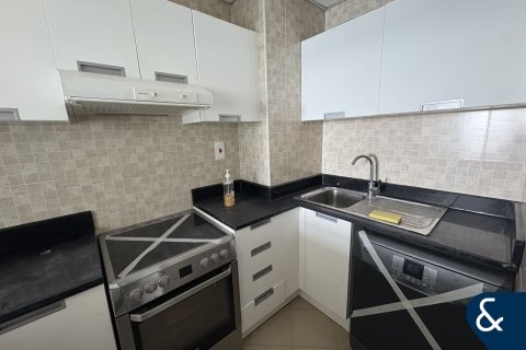 Appartement à Dubai Sports City, Dubai, 2 chambres, 156 m², № 91451 - photo 3