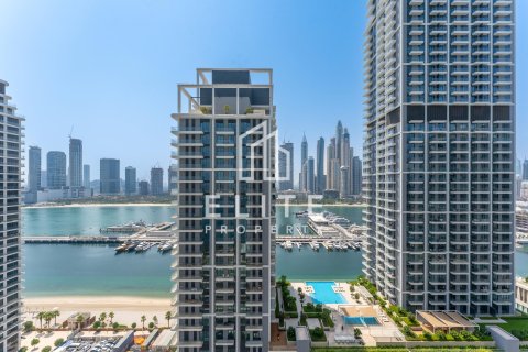 Apartment in EMAAR Beachfront, Dubai Harbour, Dubai 1 bedroom, 74 sq.m. № 121260 - photo 14