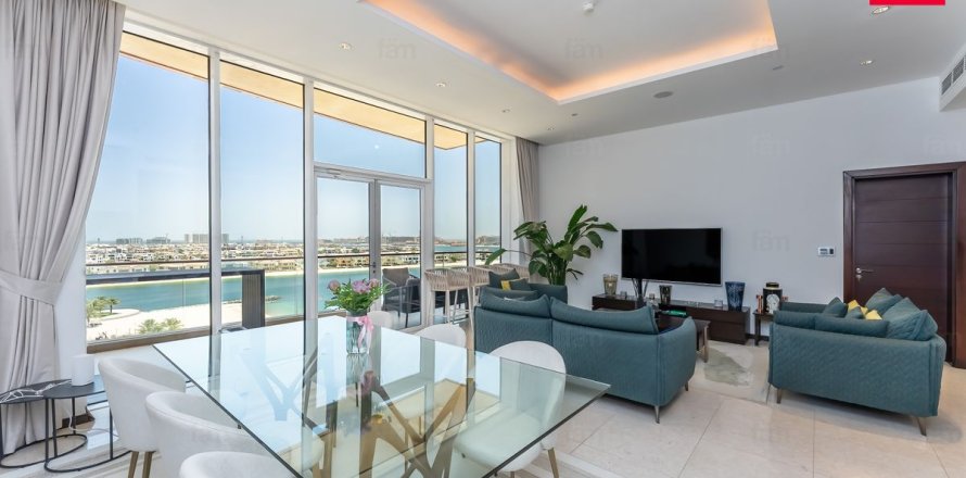 Квартира в Пальме Джумейре, Дубай, 1 спальня, 120.4м², № 109712