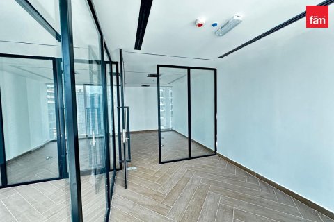 Oficina en Business Bay, Dubai, 61.9 m², № 115763 - foto 3