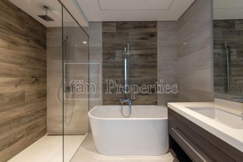 Снять в аренду квартиру в Дубае: 2 спальни, 135.2м², № 77663 - фото 7