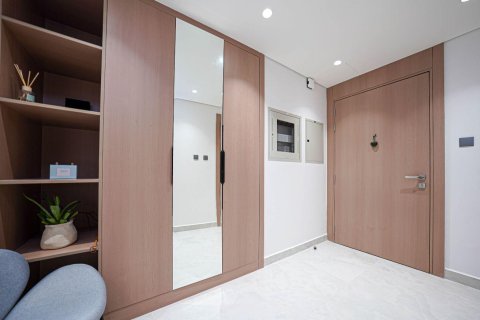 Apartamento en Jumeirah Village Triangle, Dubai, 1 dormitorio, 69 m², № 85237 - foto 5