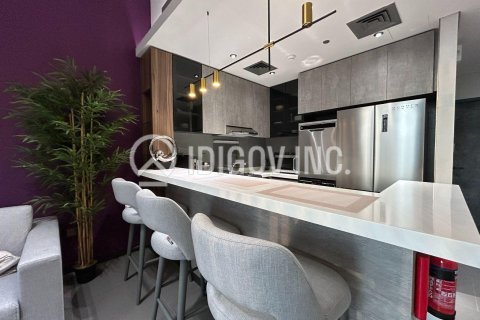 Apartment in Jumeirah Lake Towers, Dubai 1 bedroom, 77 sq.m. № 85242 - photo 2