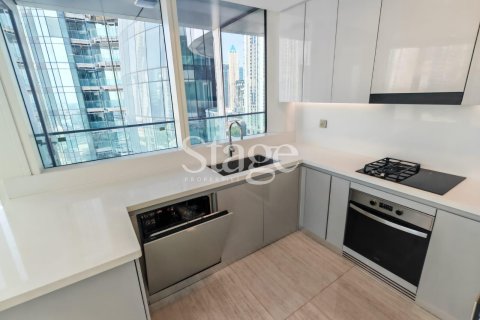 Apartamento en AL HABTOOR TOWER en Al Habtoor City, Business Bay, Dubai, 1 dormitorio, 93 m², № 123008 - foto 2